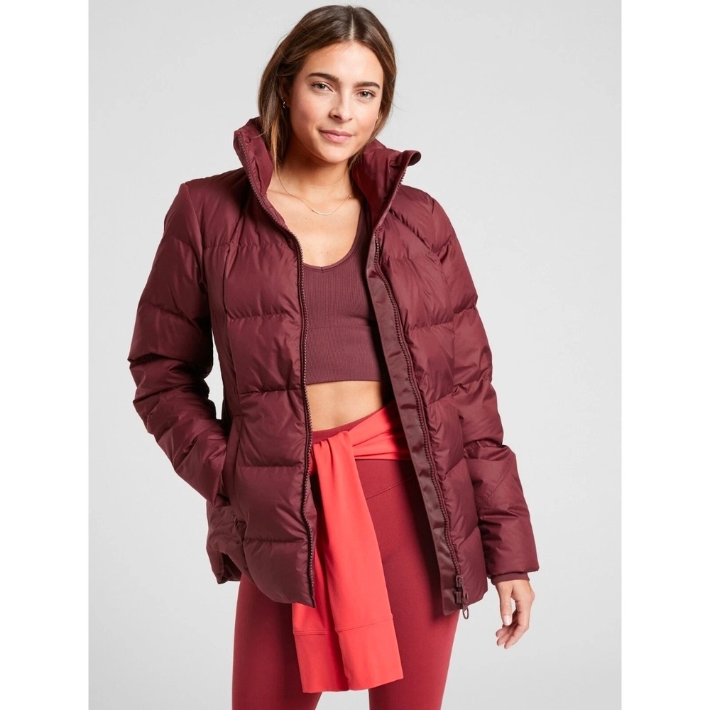 Athleta Burgundy Maroon Quilted Puffer Jacket Full Zip Stand Collar Size S